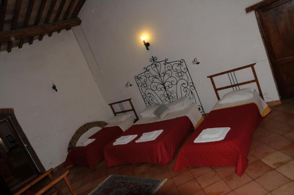 Hostal Castel D'Arno Perugia Habitación foto